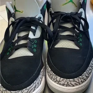 Jordan 3 Pine Green Size 12 New. Sat in my closet for months untouched. Jordan | Shoes | Jordan 3 Pine Green Size 2 New Sat In My  main image 3